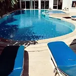 Blu Hotel *